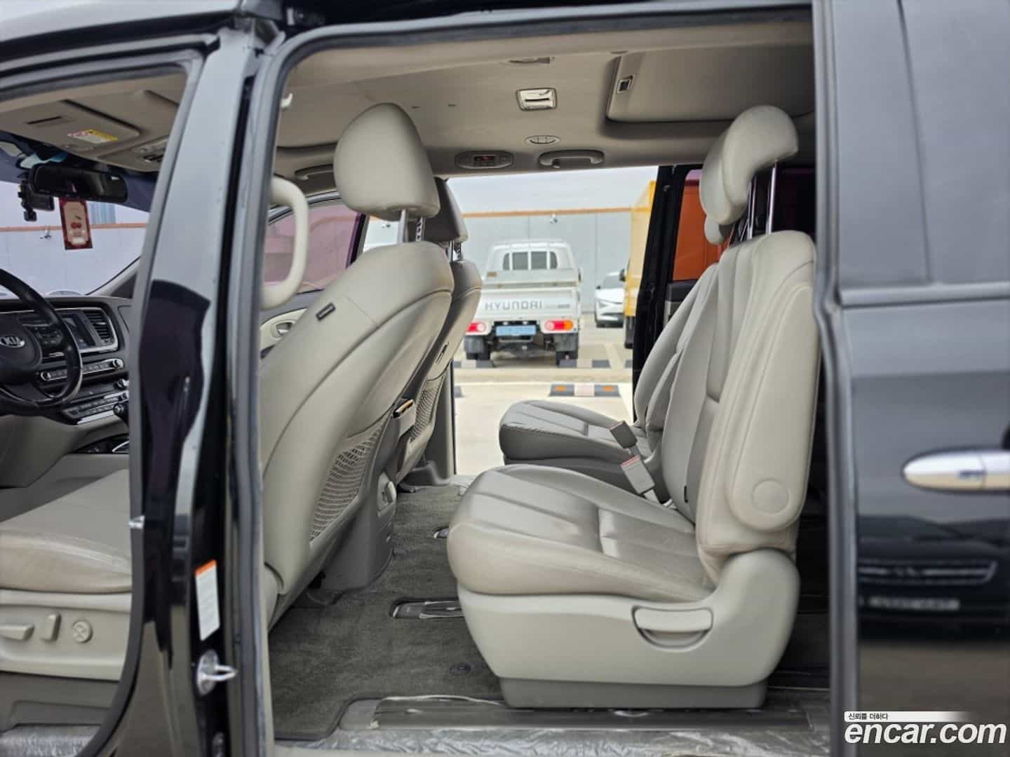 Canival Kia 2014.8-OUTER-005