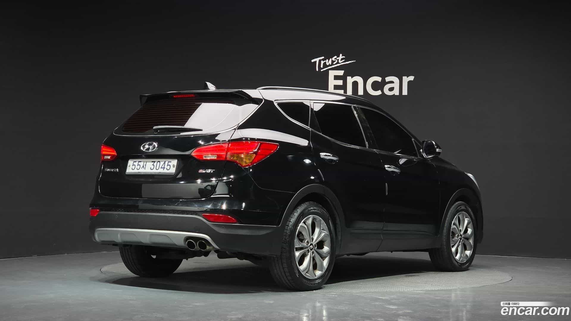 Santafe Hyundai 2015.2-OUTER-002
