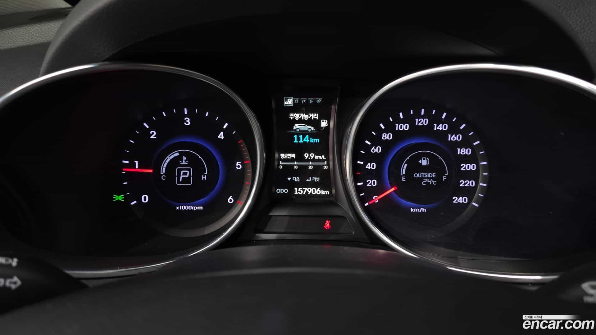 Santafe Hyundai 2015.2-INNER-008
