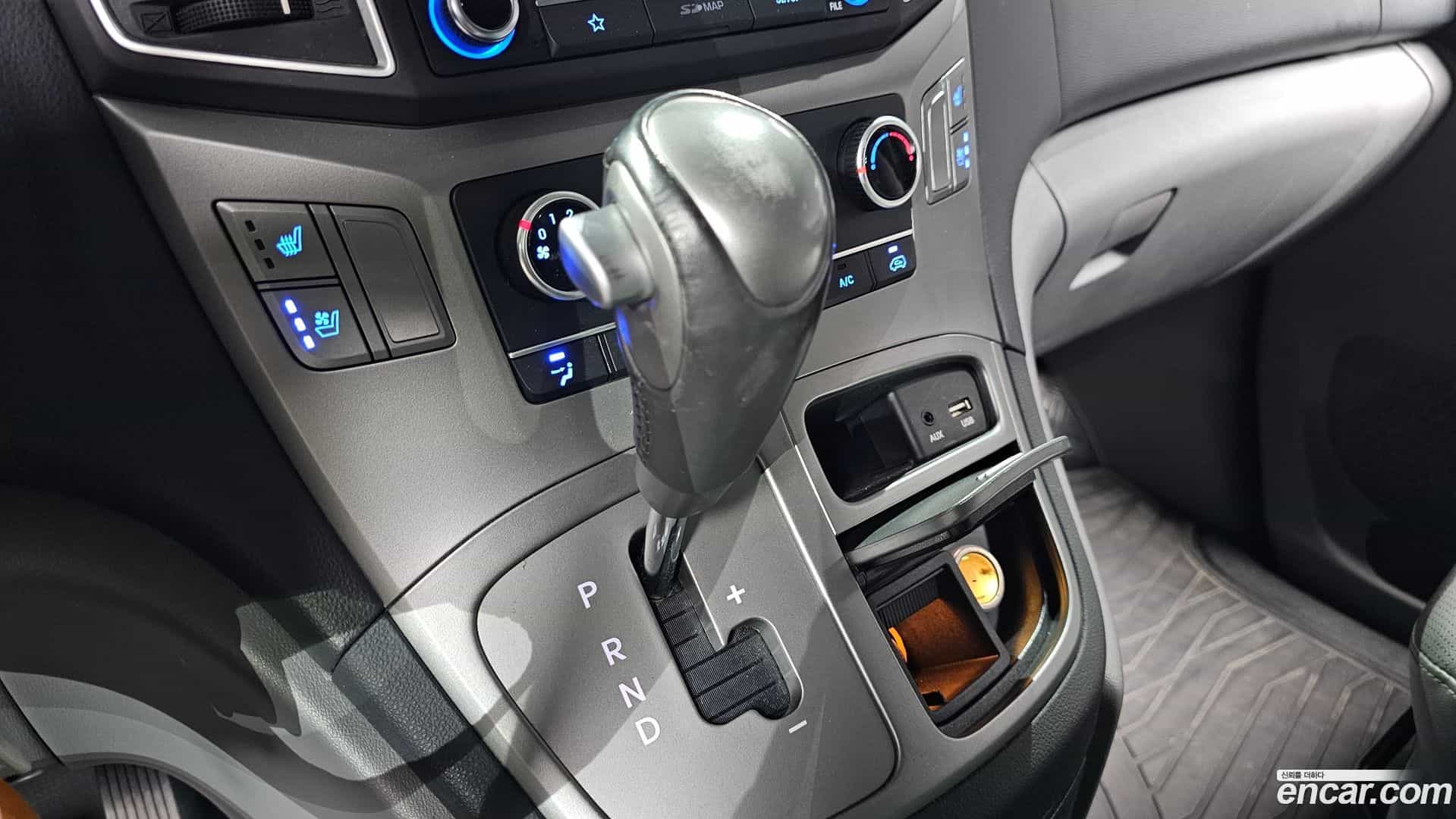 Starex Hyundai 2018.3-INNER-009