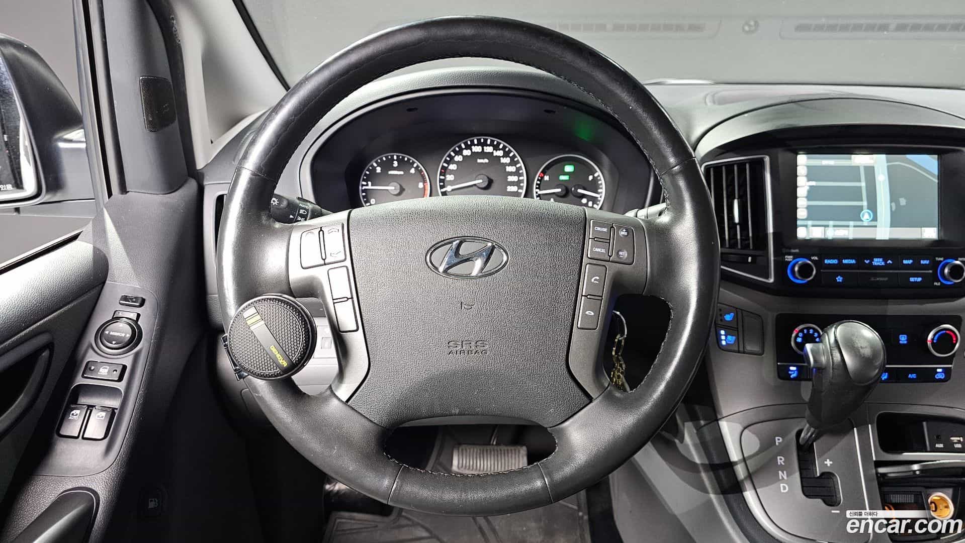 Starex Hyundai 2018.3-OPTION-016