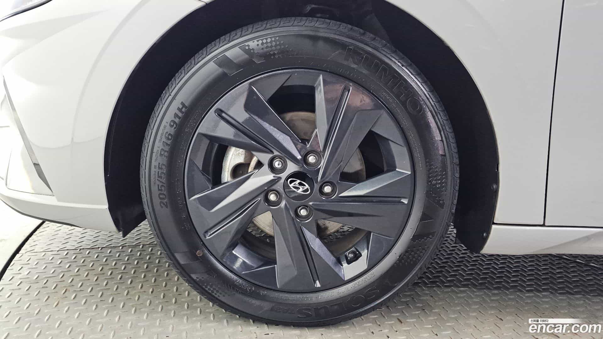 AVANTE Hyundai 2021.10-OUTER-005