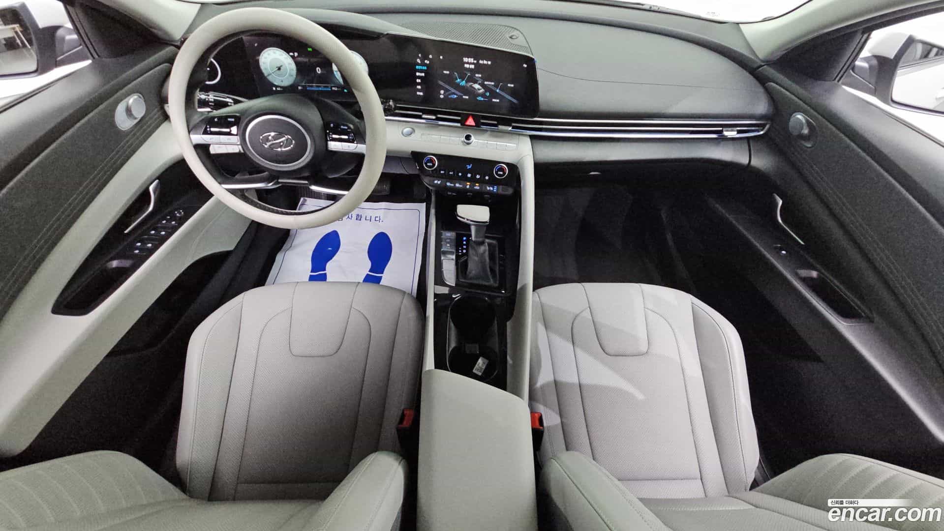 AVANTE Hyundai 2021.10-INNER-007
