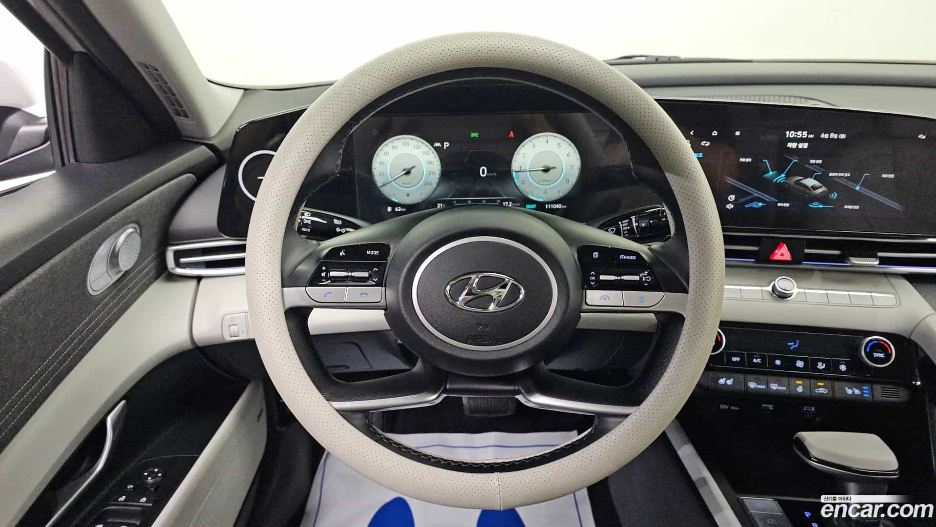AVANTE Hyundai 2021.10-OPTION-019