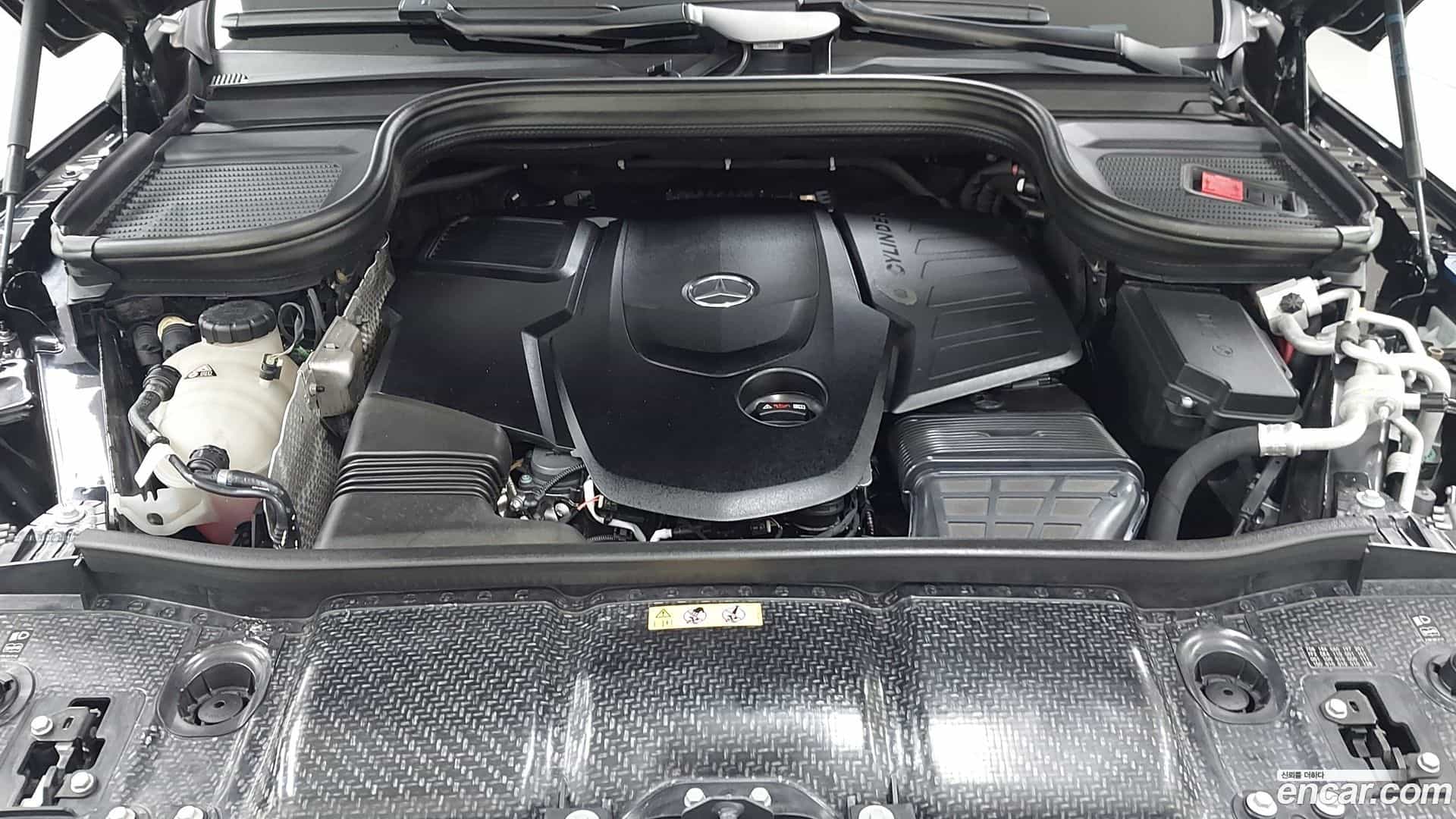 GLS-Class Mercedes-Benz 2022.8-OUTER-006