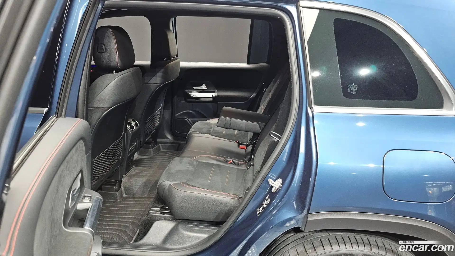 GLB-Class Mercedes-Benz 2022.5-OPTION-016