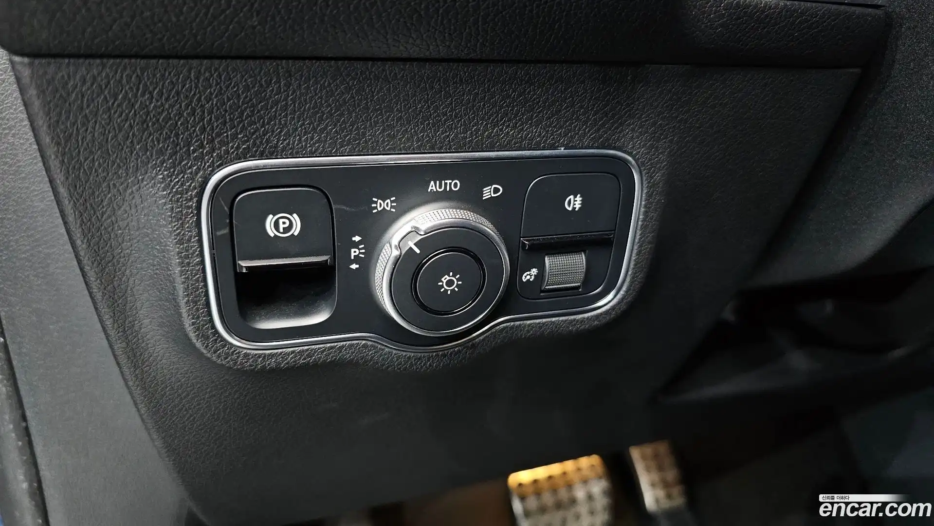 GLB-Class Mercedes-Benz 2022.5-OPTION-018