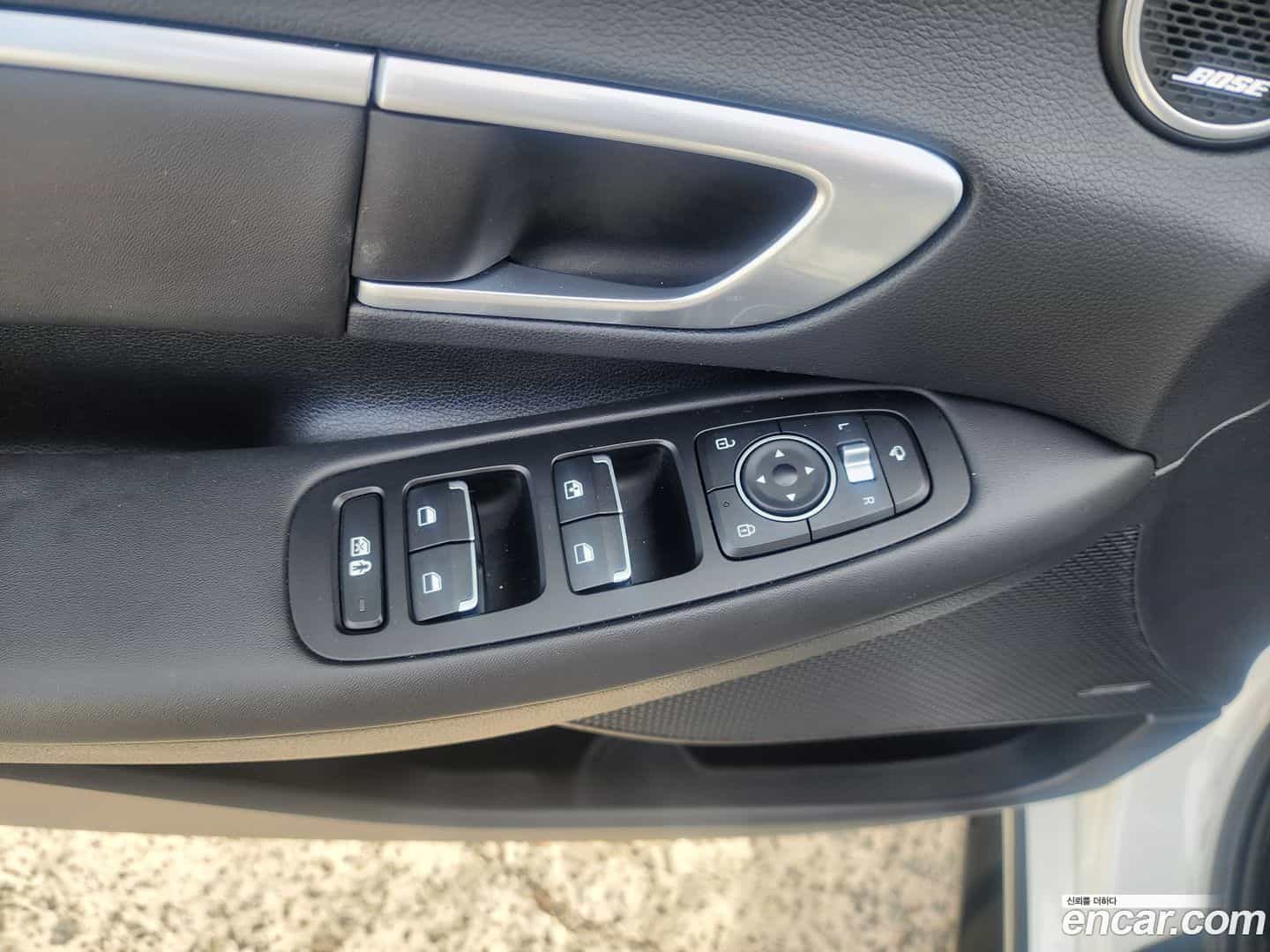 Sonata Hyundai 2019.4-OPTION-023