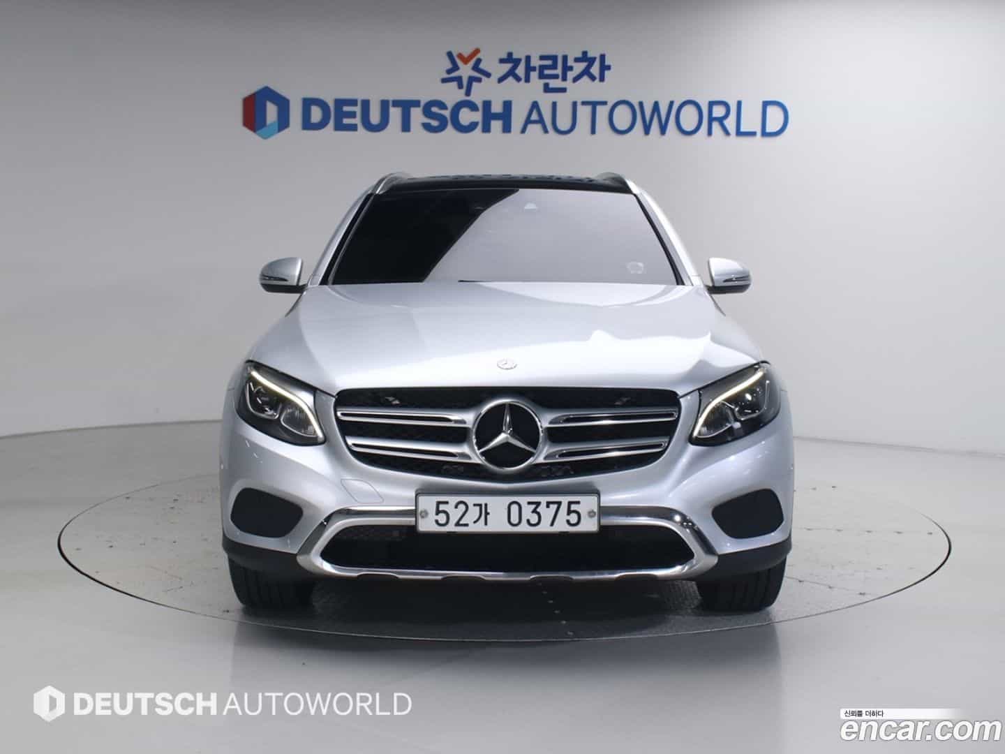 GLC-Class Mercedes-Benz 2016.4-OUTER-003