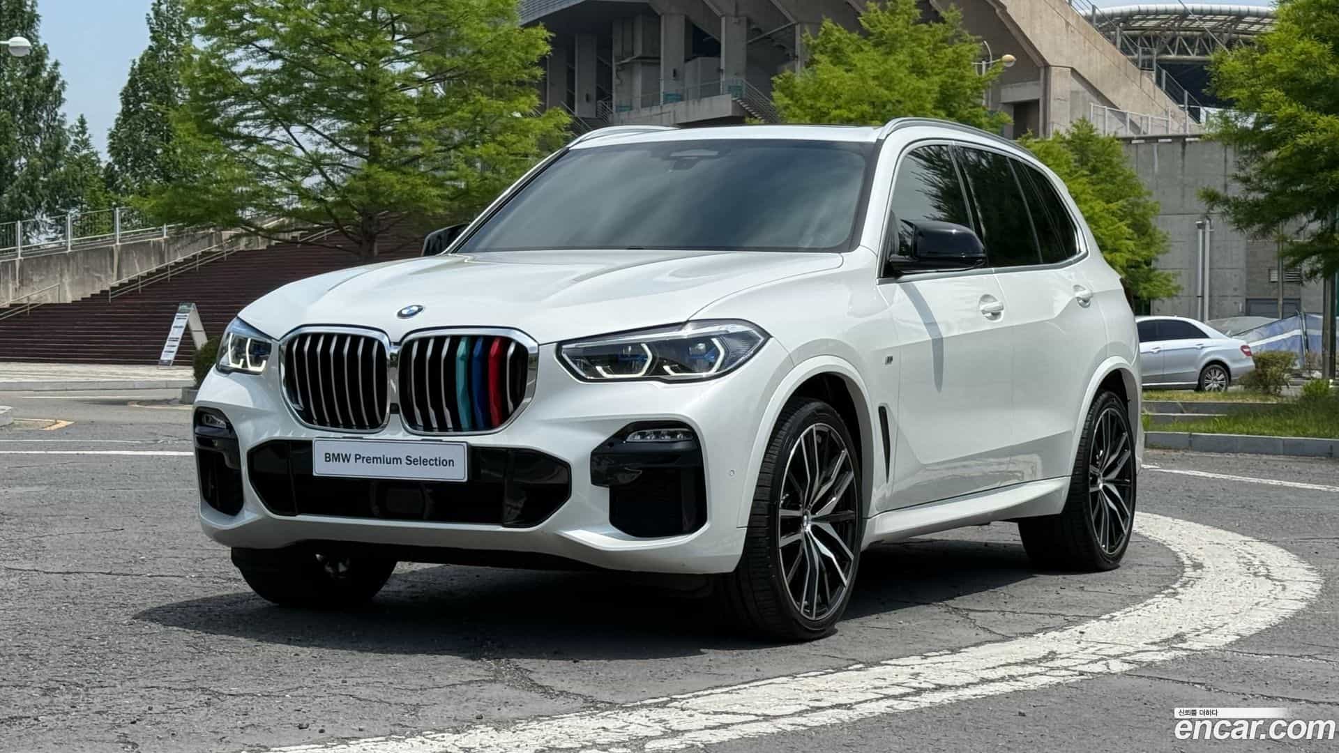 X5 BMW 2021.3-OUTER-001