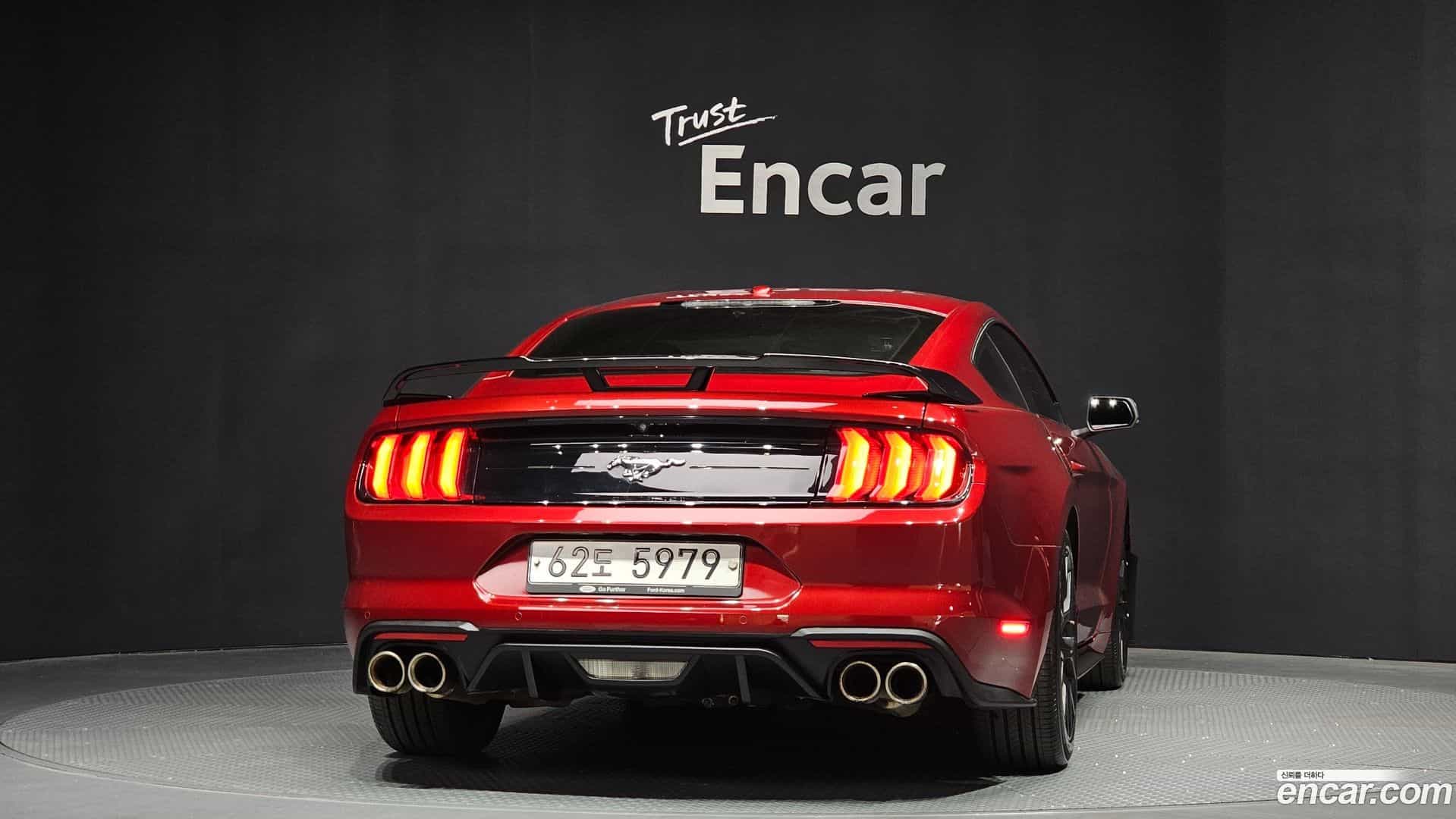 Mustang Ford 2018.4-OUTER-004