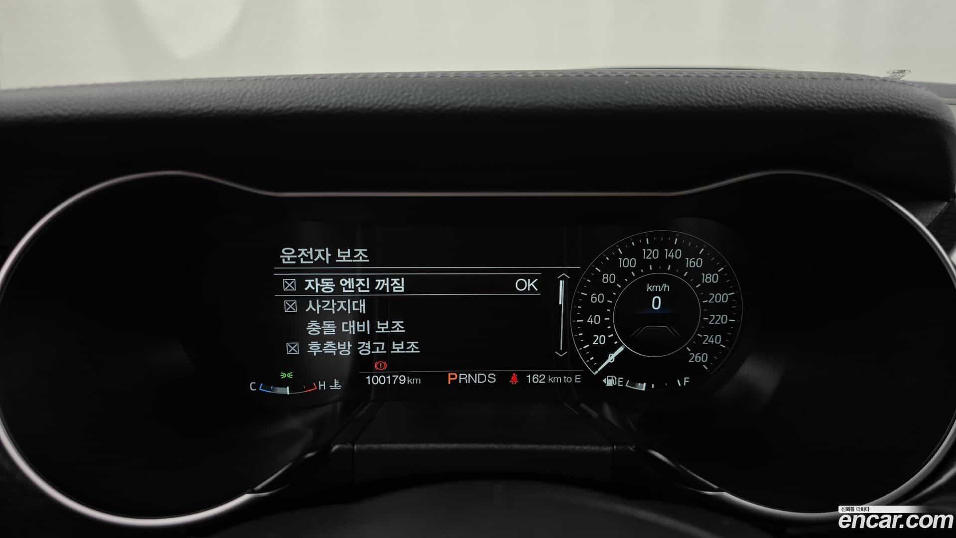 Mustang Ford 2018.4-INNER-008