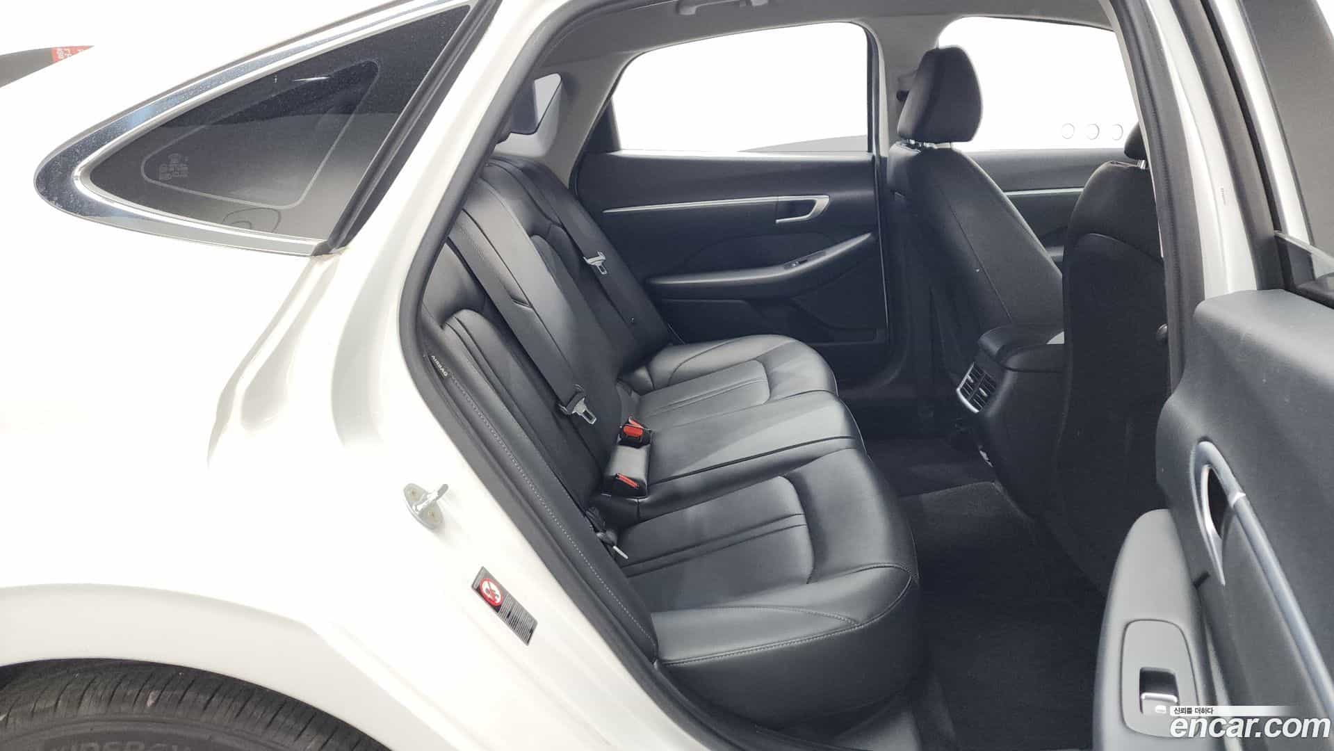 Sonata Hyundai 2019.3-OPTION-015