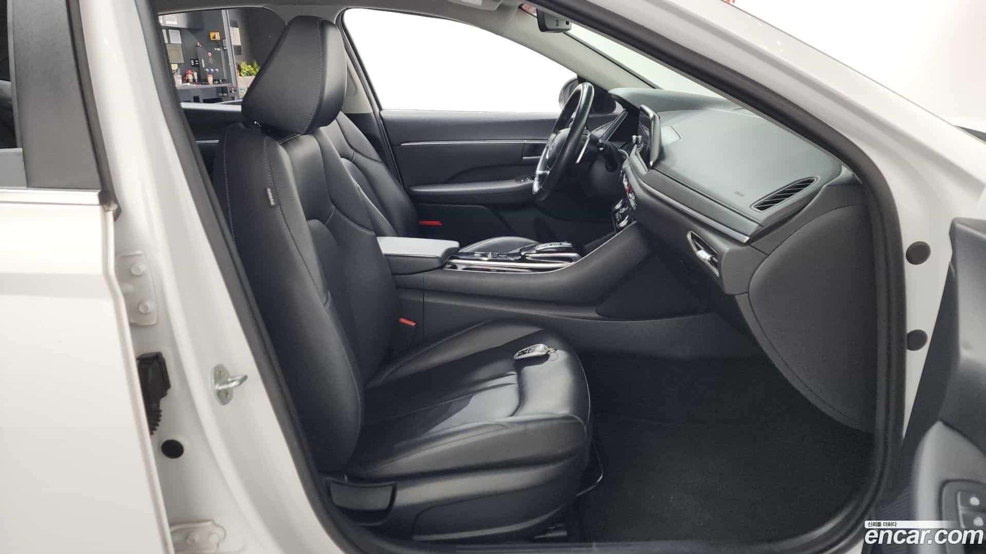 Sonata Hyundai 2019.3-INNER-036