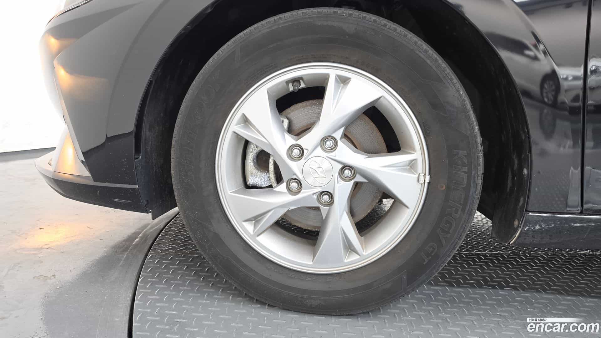 AVANTE Hyundai 2020.6-OUTER-005