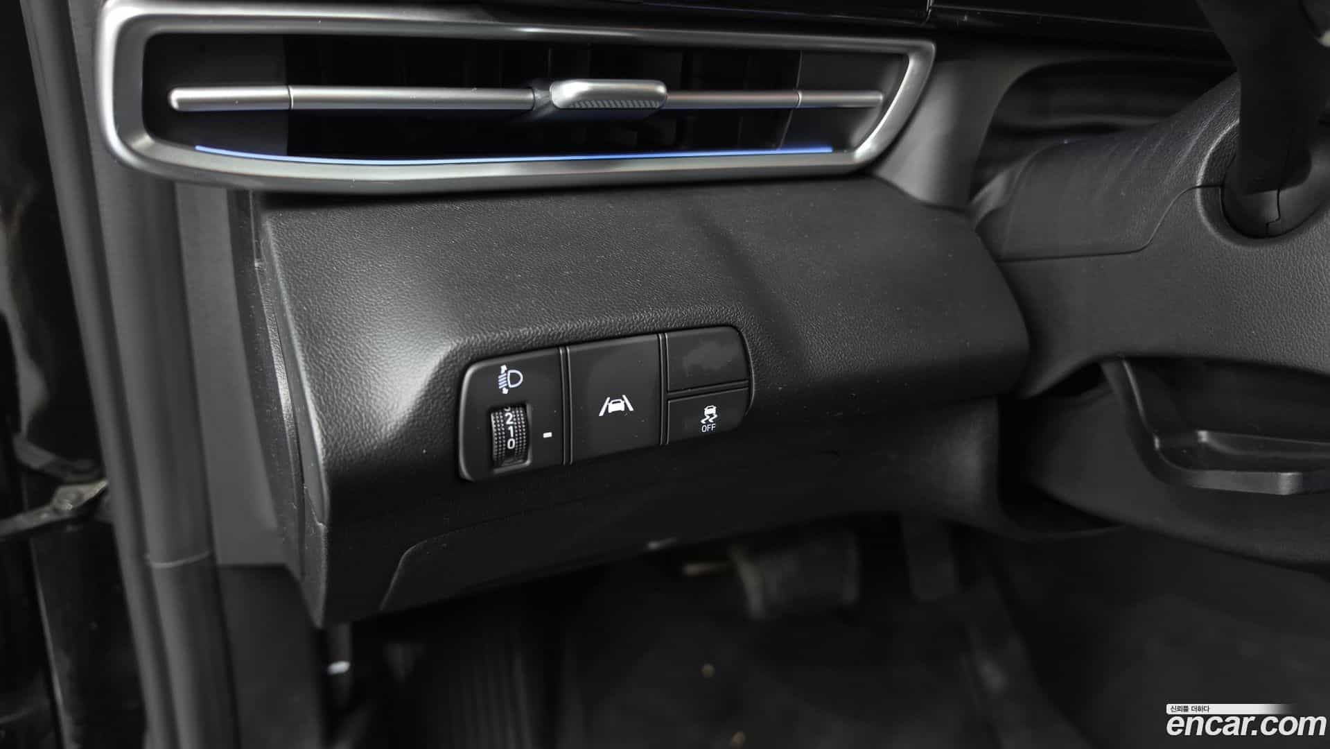 AVANTE Hyundai 2020.6-OPTION-024