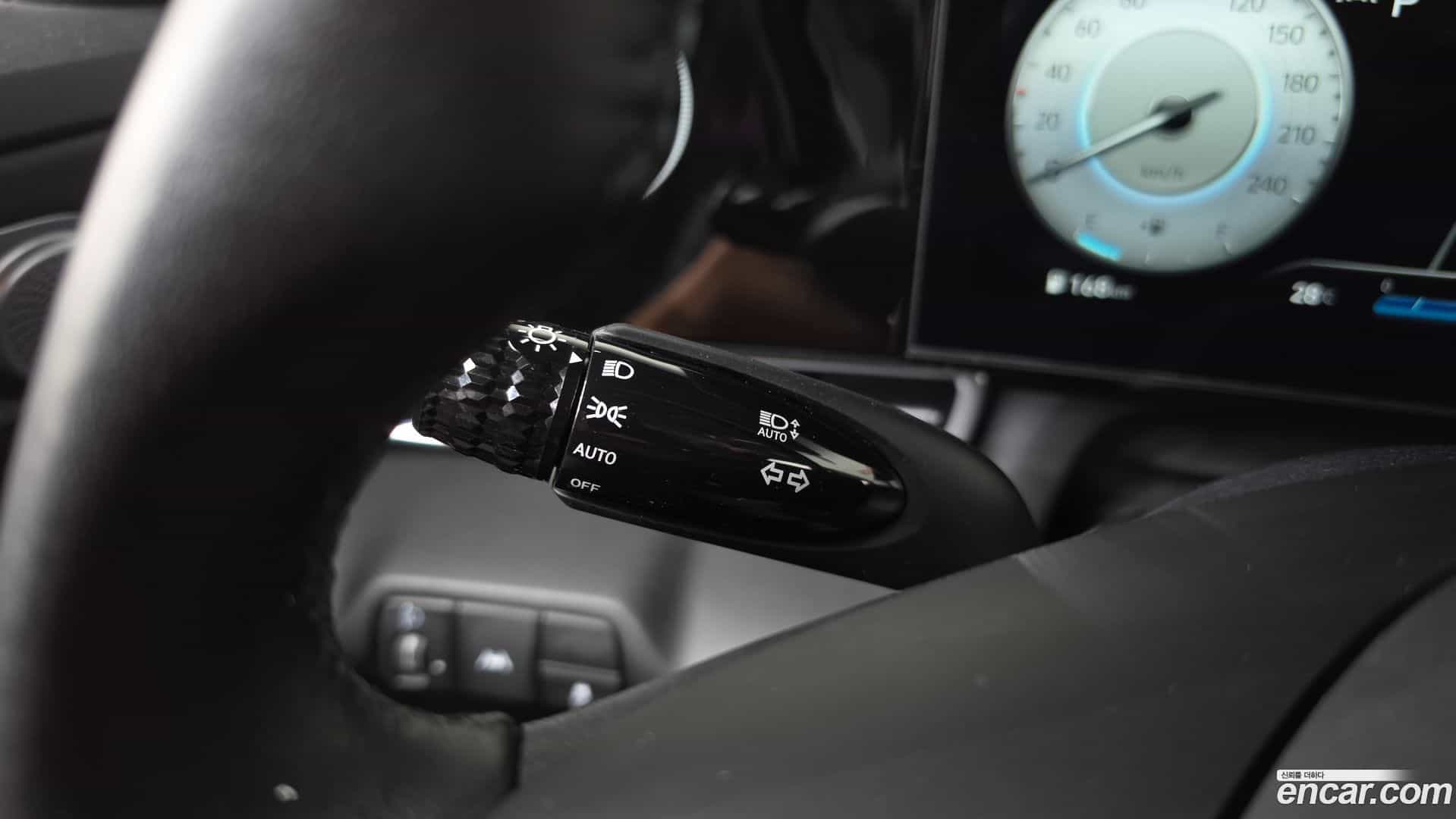AVANTE Hyundai 2020.6-OPTION-042