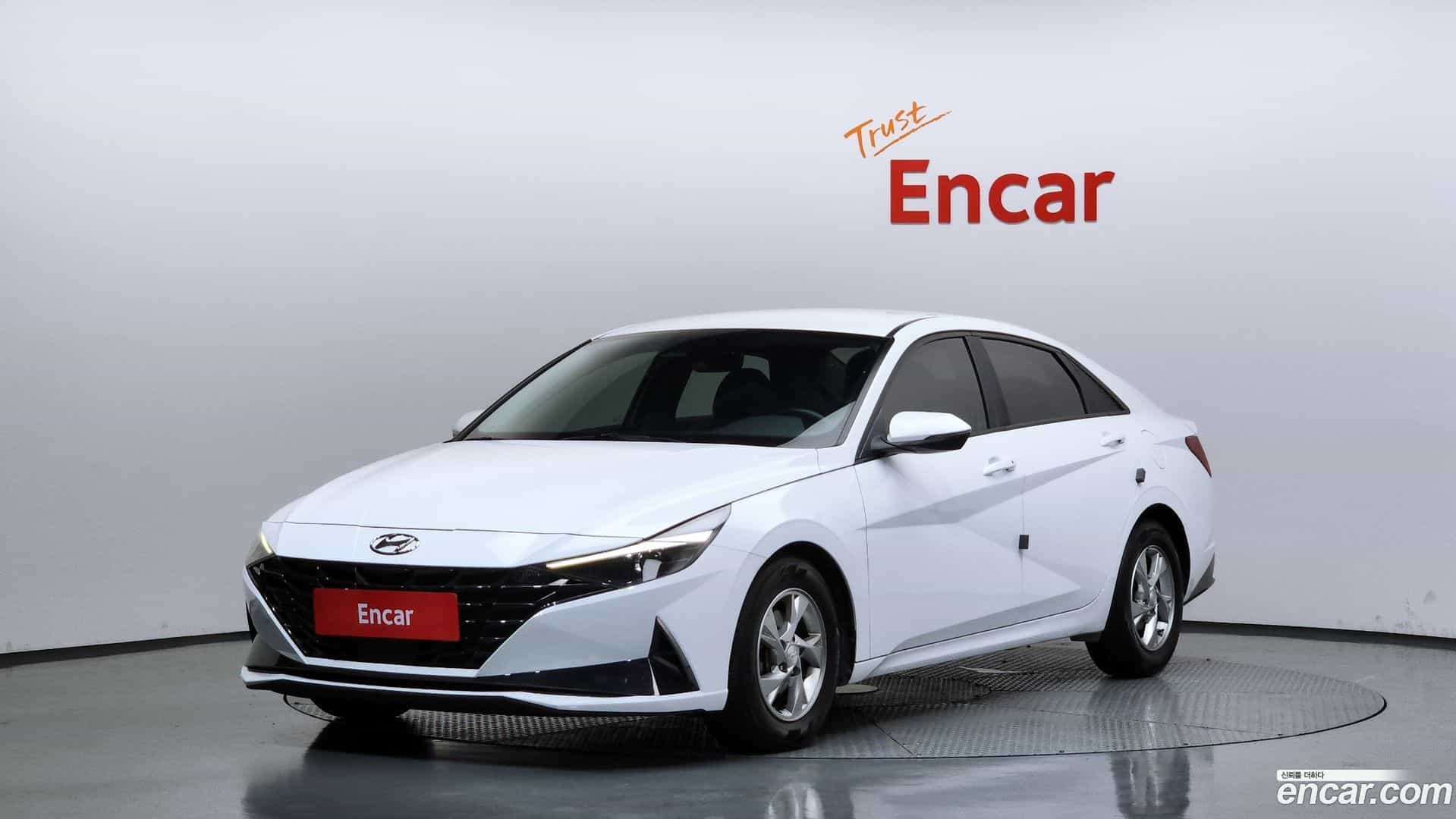 AVANTE Hyundai 2021.6-OUTER-001