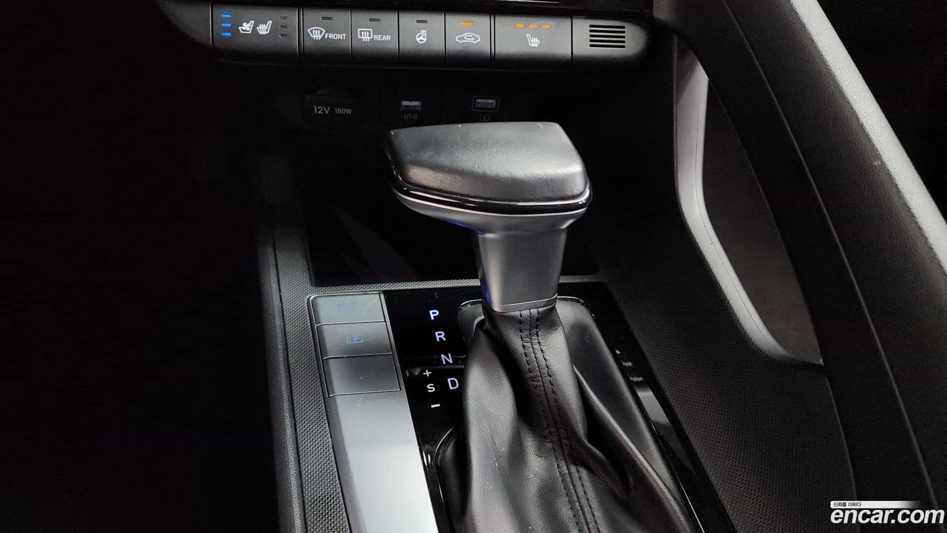 AVANTE Hyundai 2021.6-INNER-009