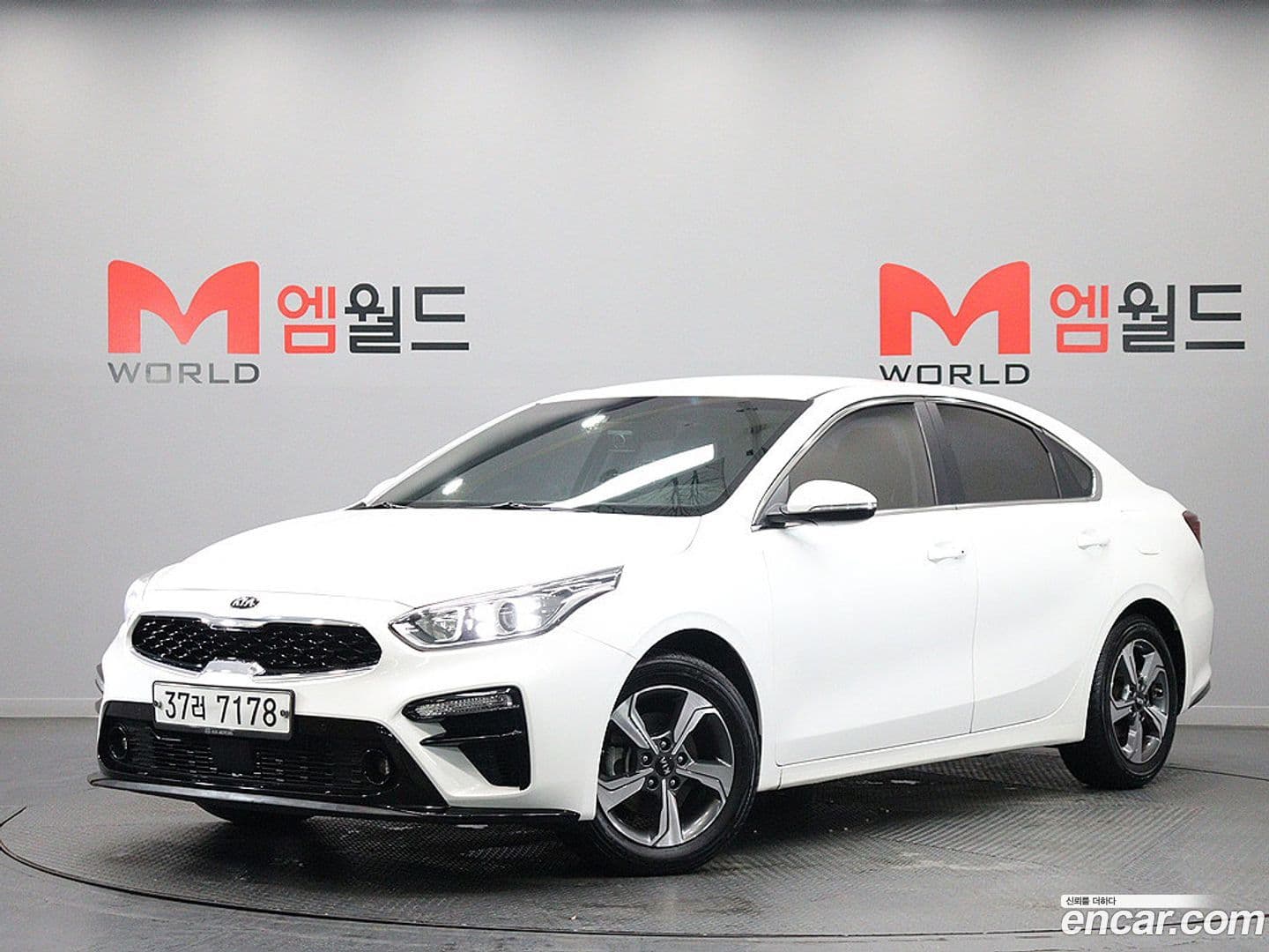 Main__Slider__Photo:K3 Kia 2018.5-0
