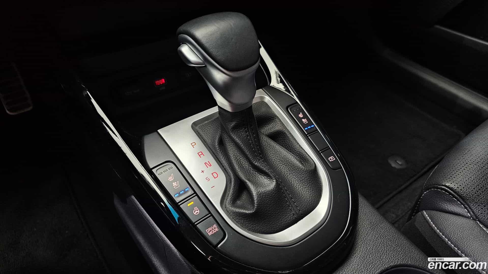 K3 Kia 2024.0-INNER-009