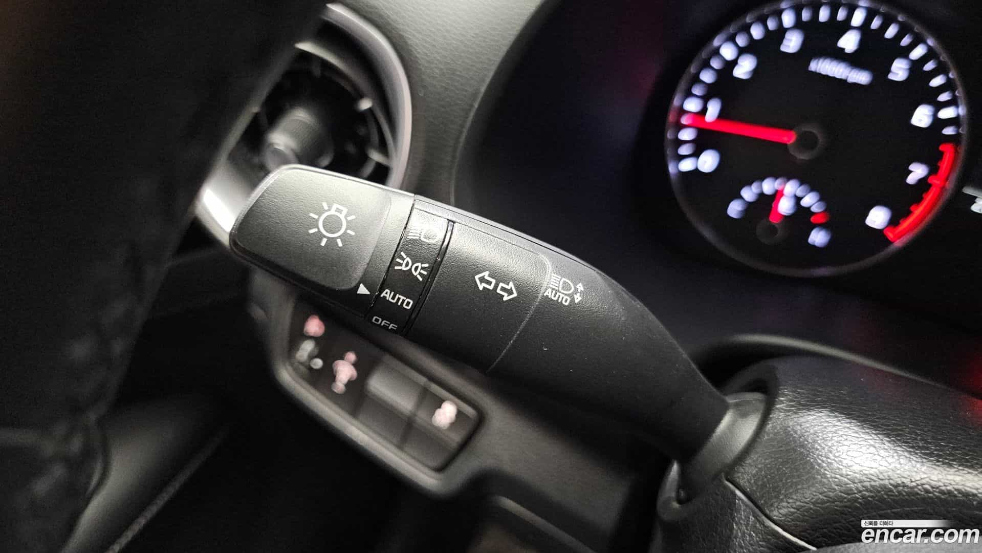 K3 Kia 2024.0-OPTION-042