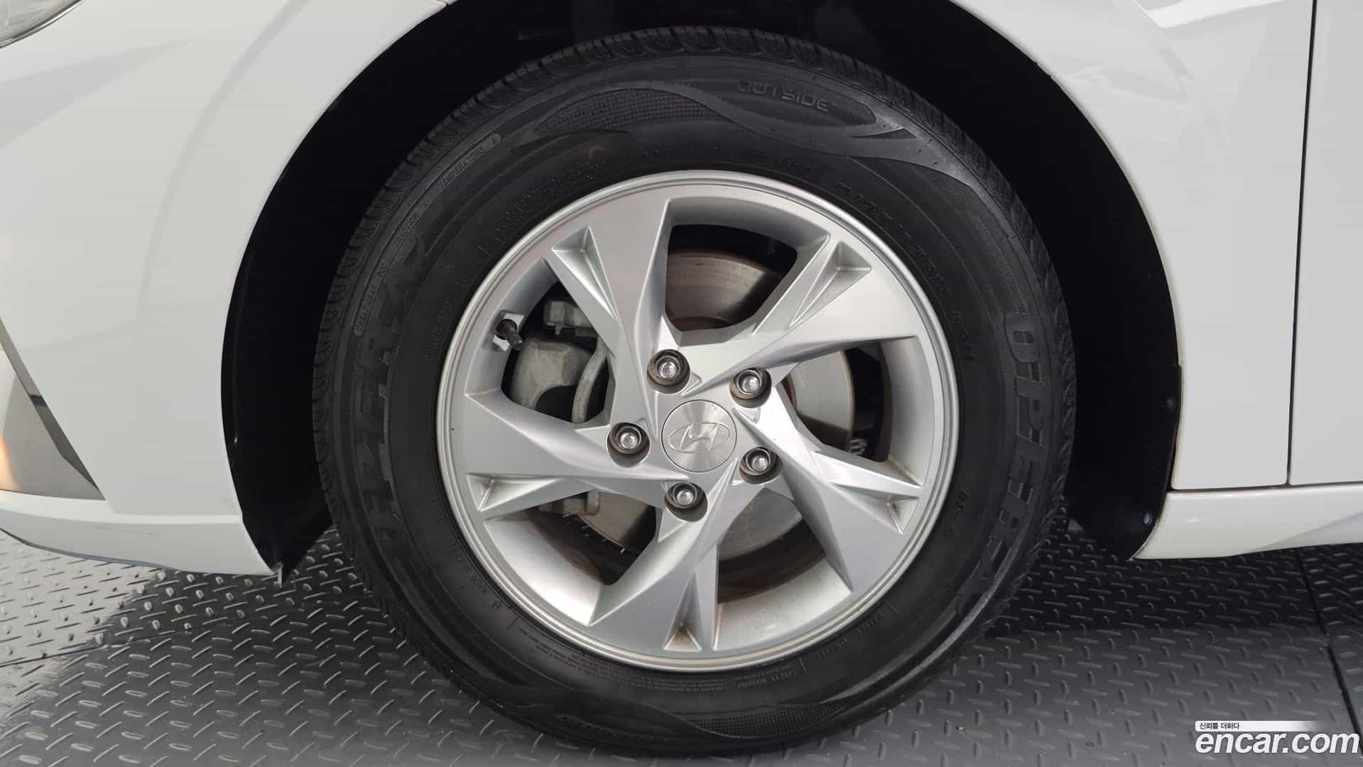 AVANTE Hyundai 2021.9-OUTER-005