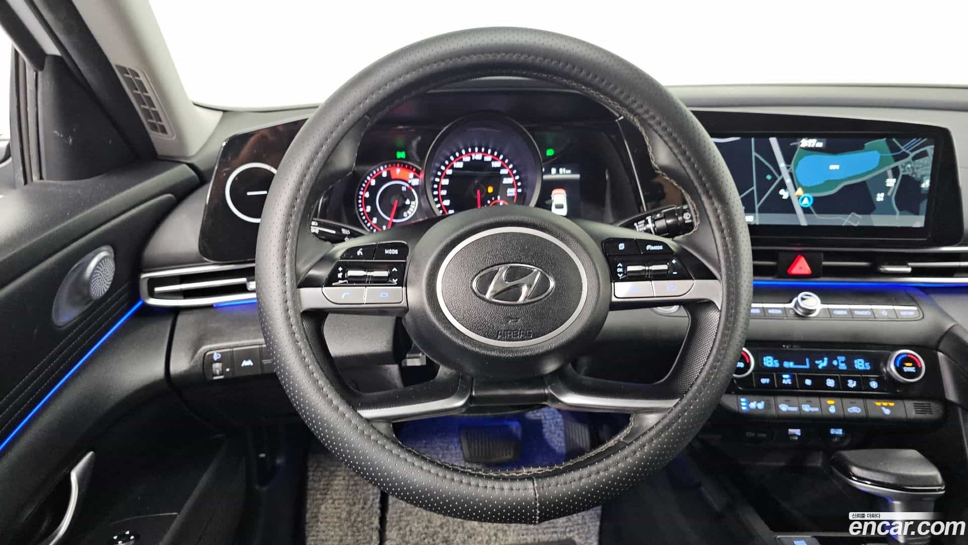 AVANTE Hyundai 2021.9-OPTION-017