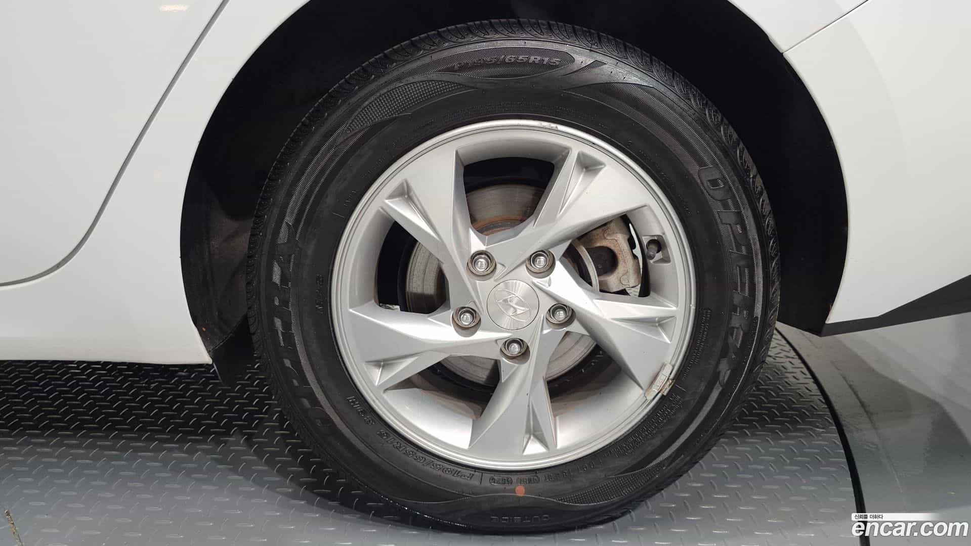 AVANTE Hyundai 2021.9-OUTER-031