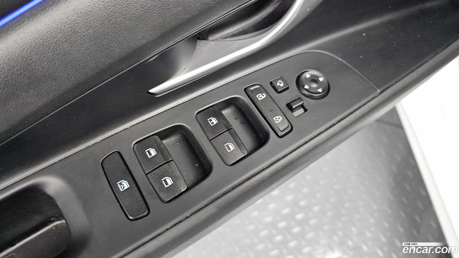 AVANTE Hyundai 2021.9-OPTION-042