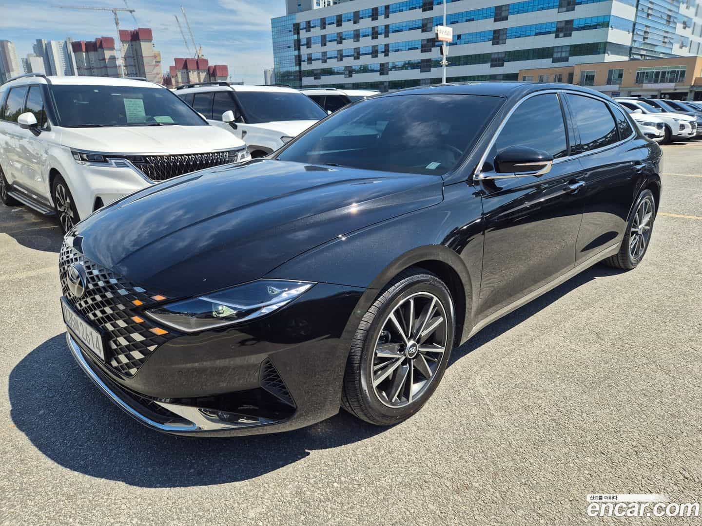 Grandeur Hyundai 2022.5-OUTER-002