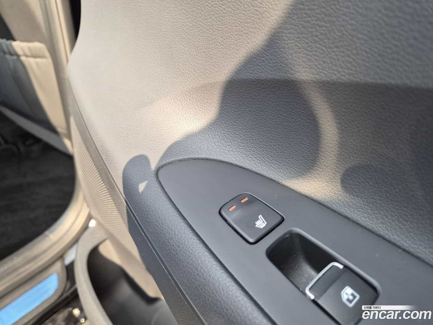 Grandeur Hyundai 2022.5-OPTION-018