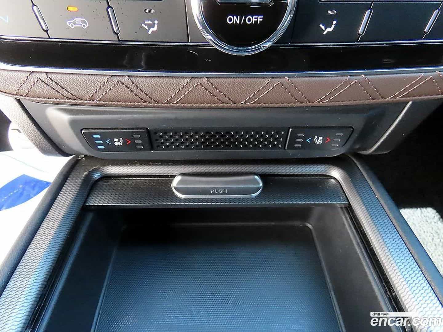 Rexton KG Mobility 2021.10-OPTION-015