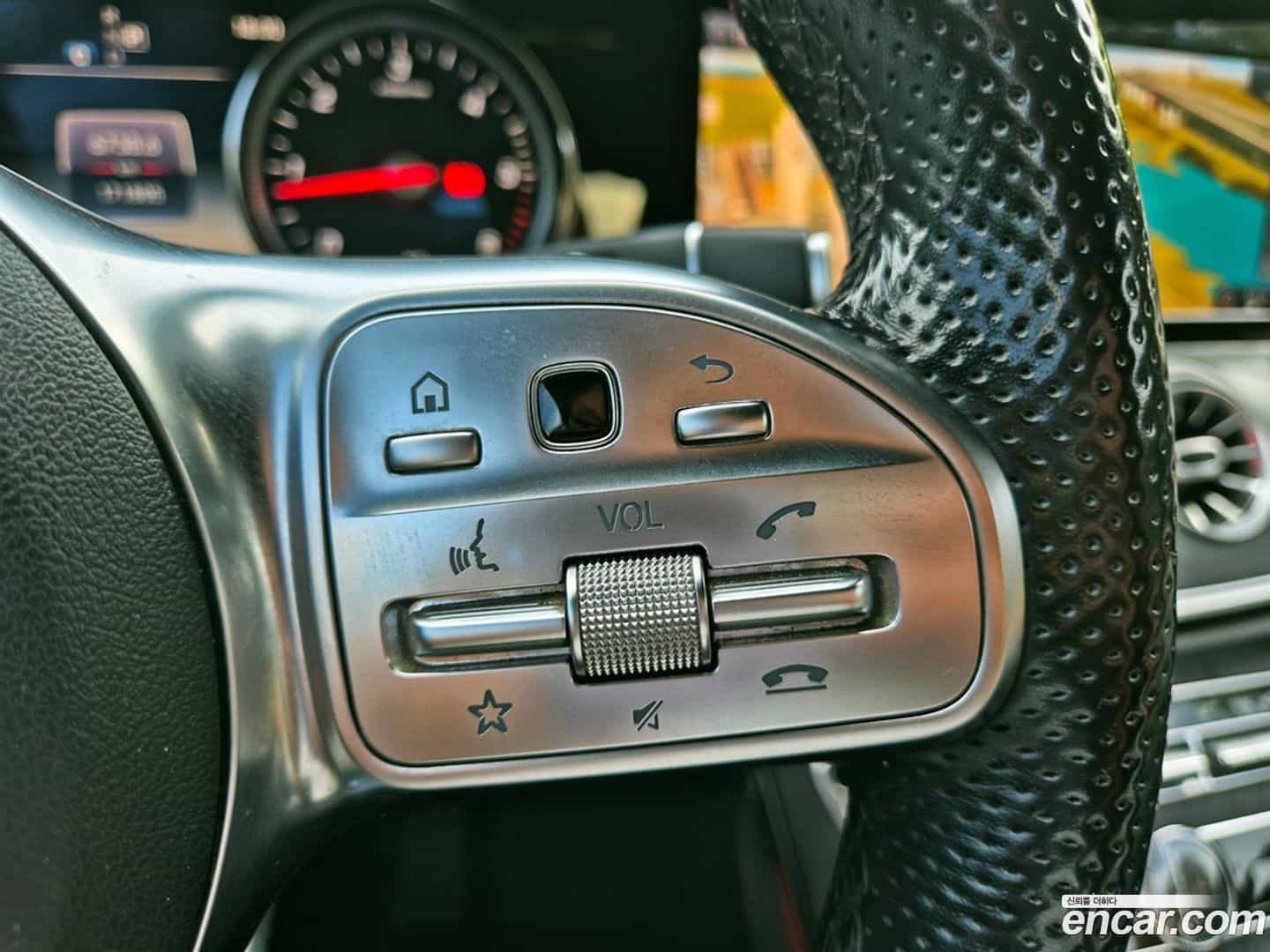 E-Class Mercedes-Benz 2019.11-OPTION-022