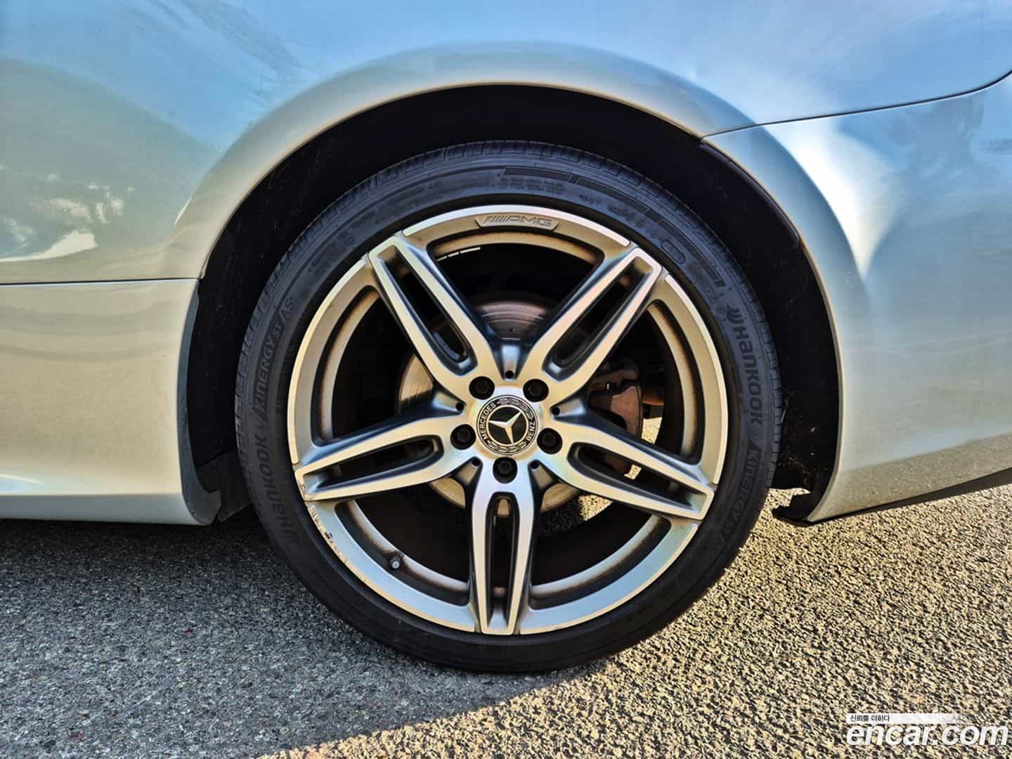 E-Class Mercedes-Benz 2019.11-OPTION-024