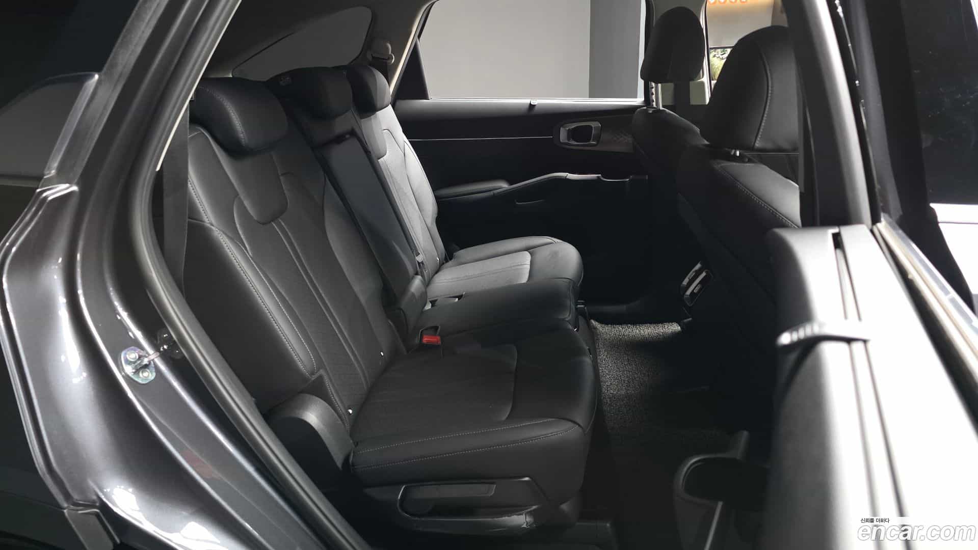 Sorento Kia 2021.0-OPTION-016