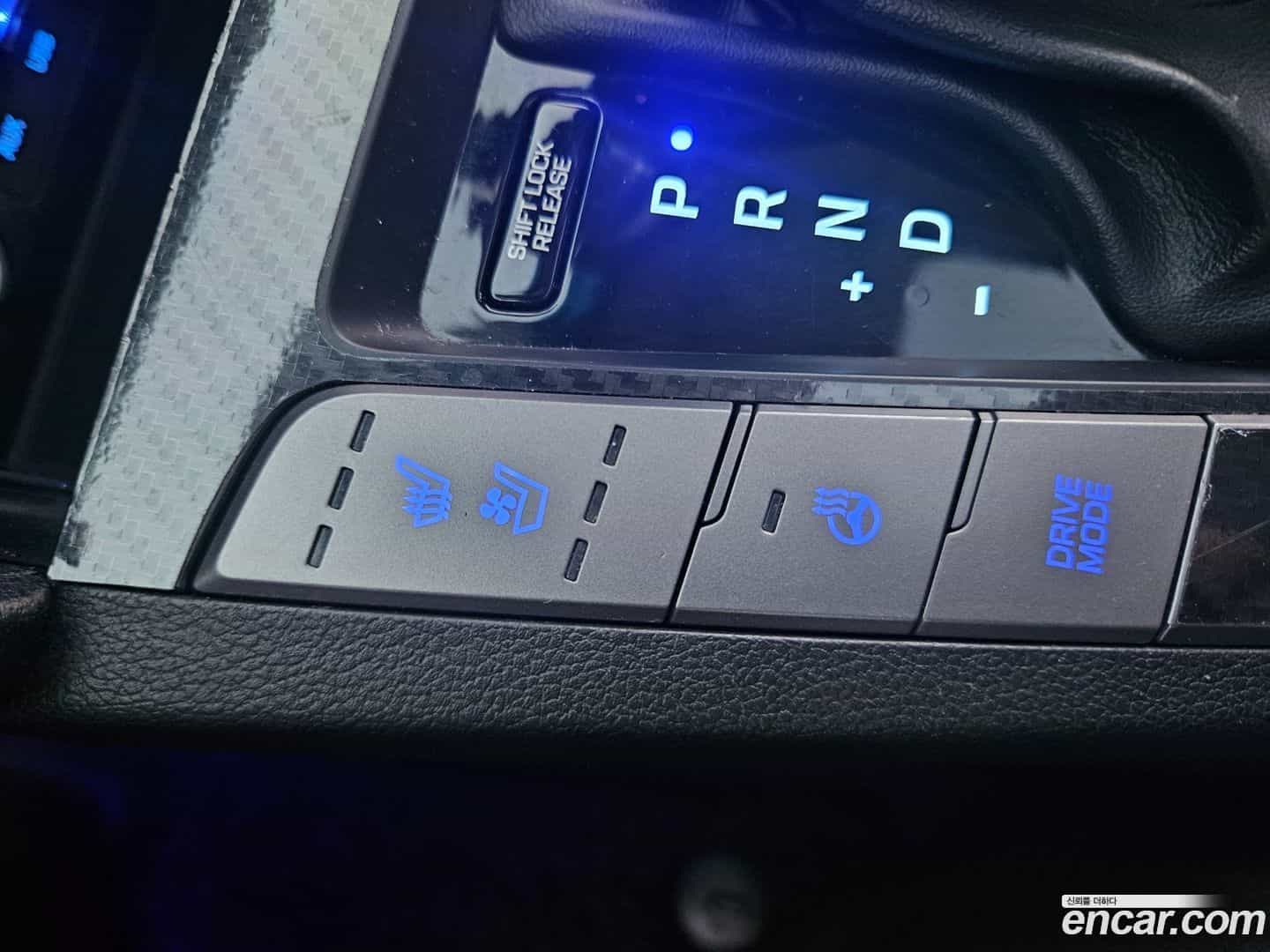 AVANTE Hyundai 2018.1-OPTION-020