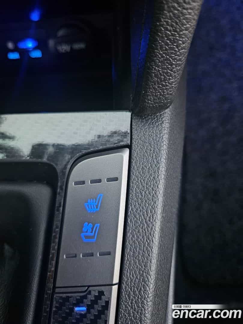 AVANTE Hyundai 2018.1-OPTION-021