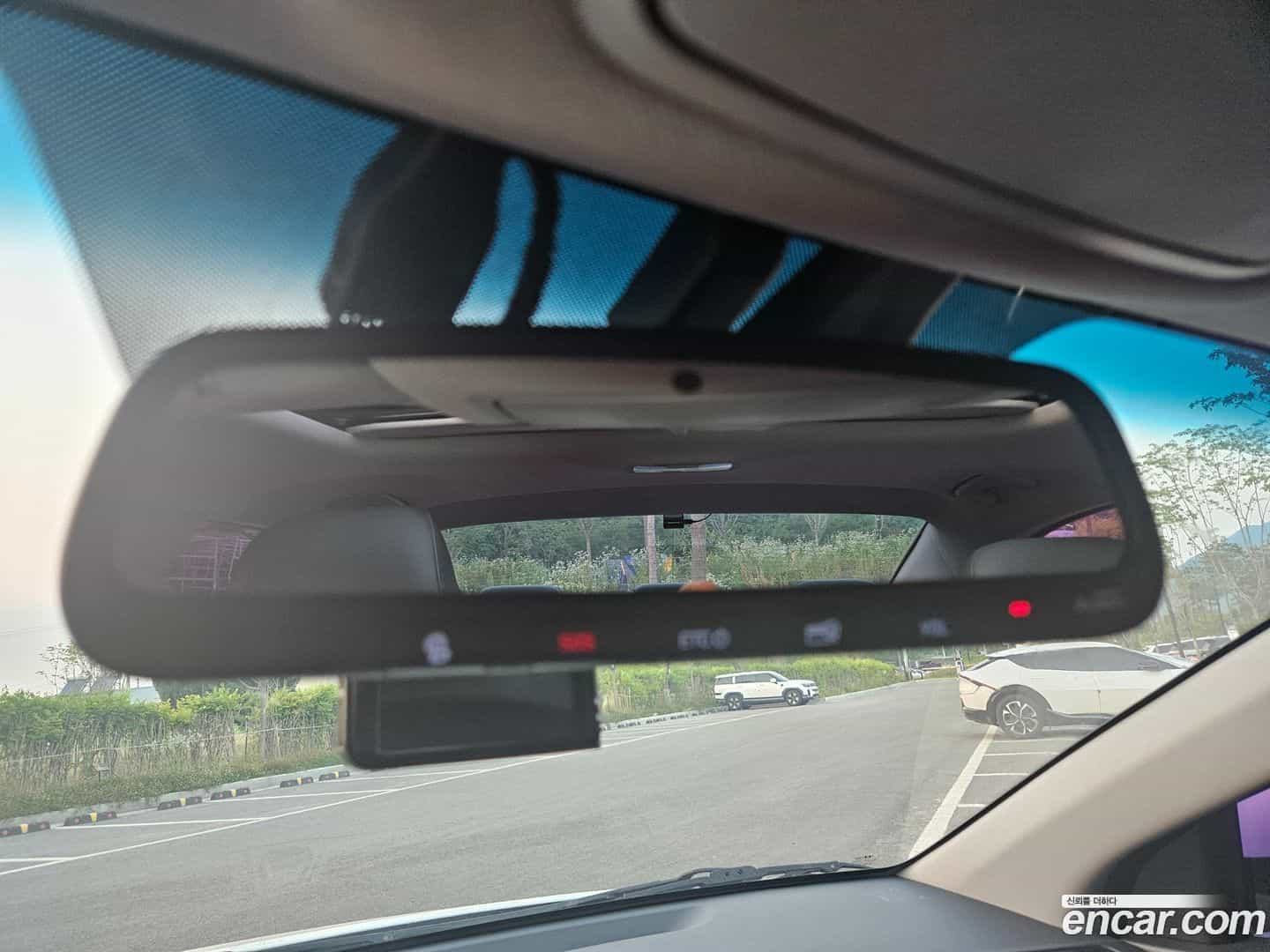 AVANTE Hyundai 2018.1-OPTION-022