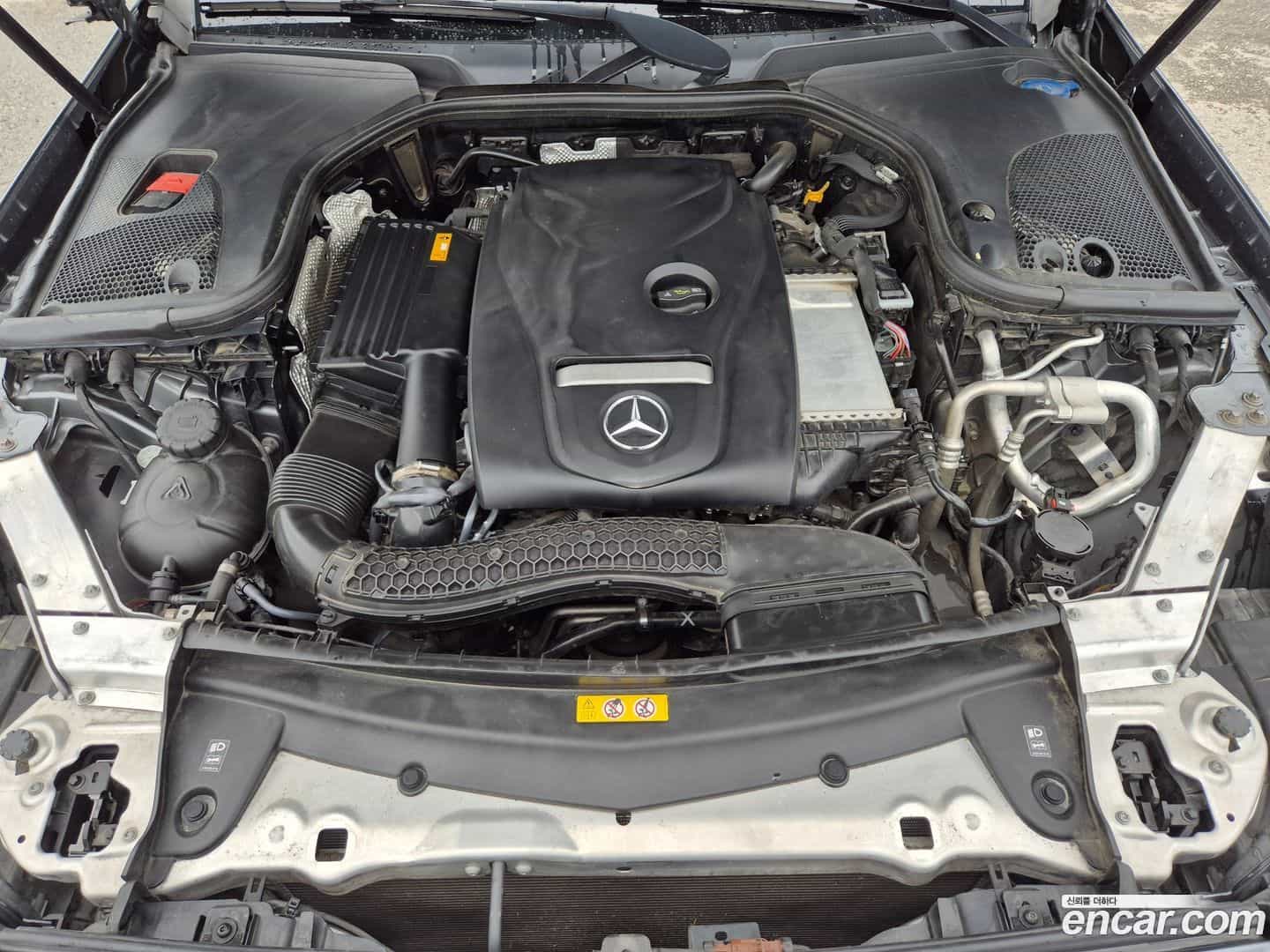 E-Class Mercedes-Benz 2018.9-INNER-008