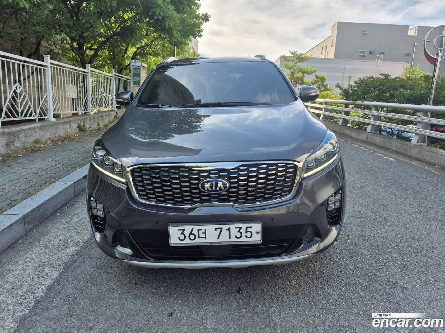 Sorento Kia 2017.9-OUTER-003