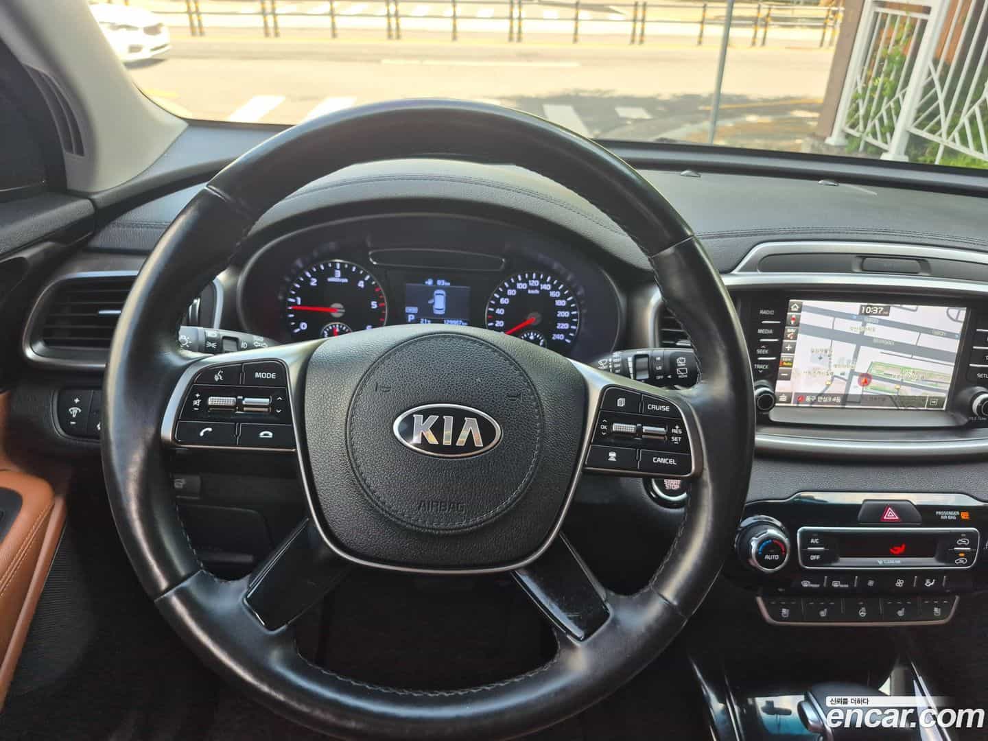 Sorento Kia 2017.9-INNER-008