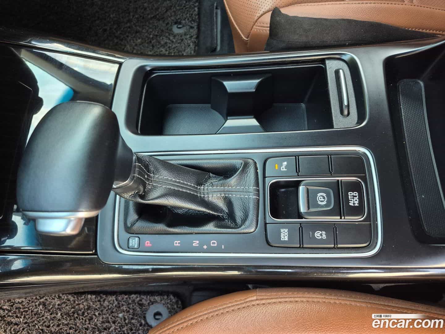 Sorento Kia 2017.9-OPTION-015