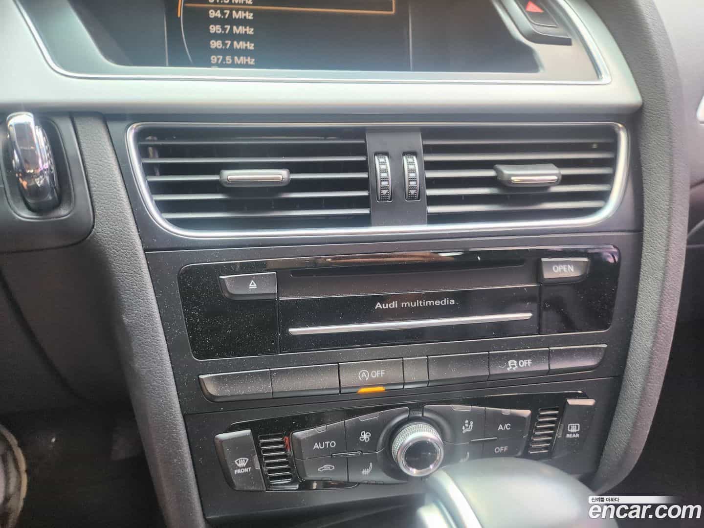 A4 Audi 2015.10-OPTION-018
