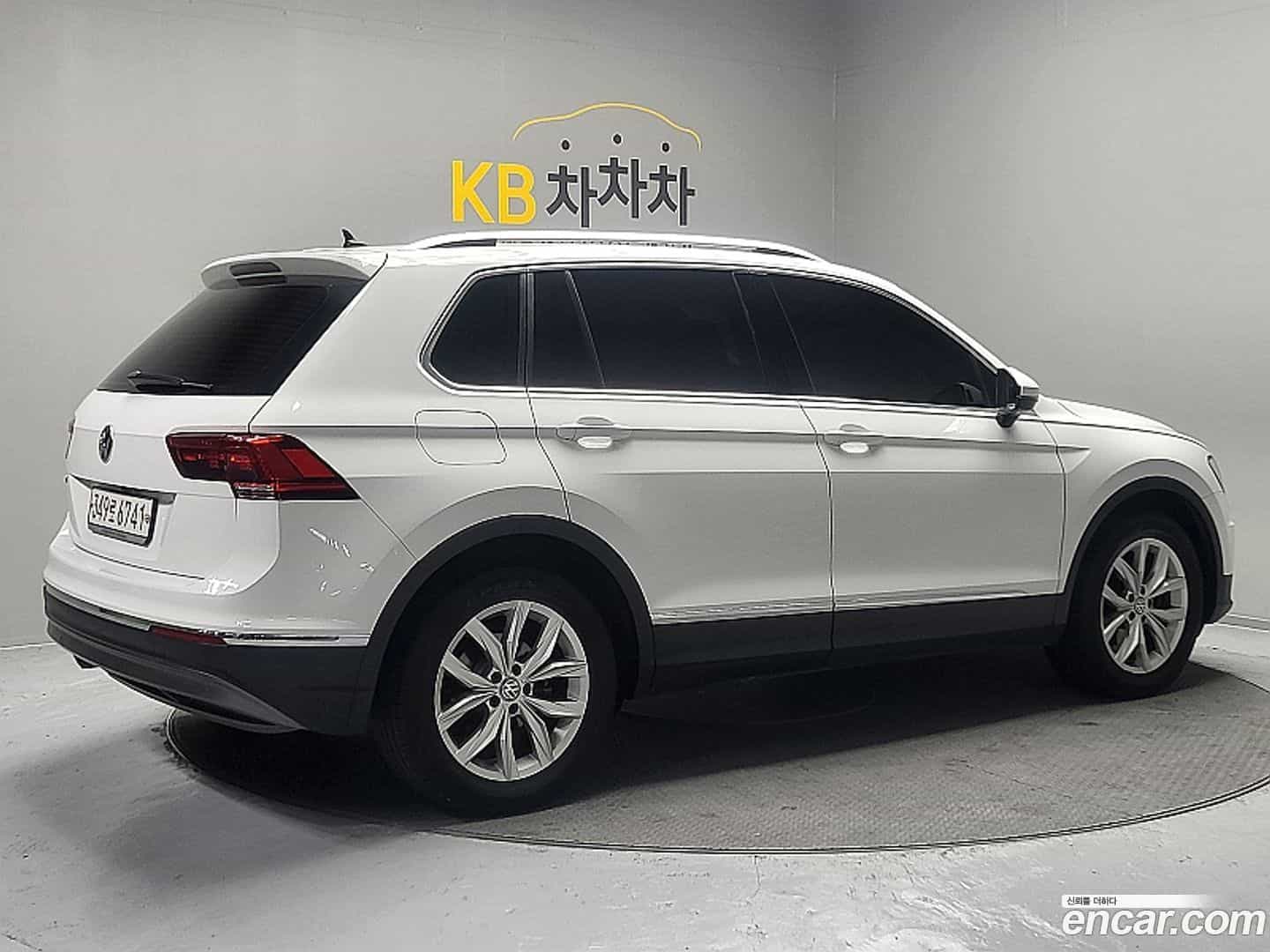 Tiguan Volkswagen 2019.11-OUTER-002