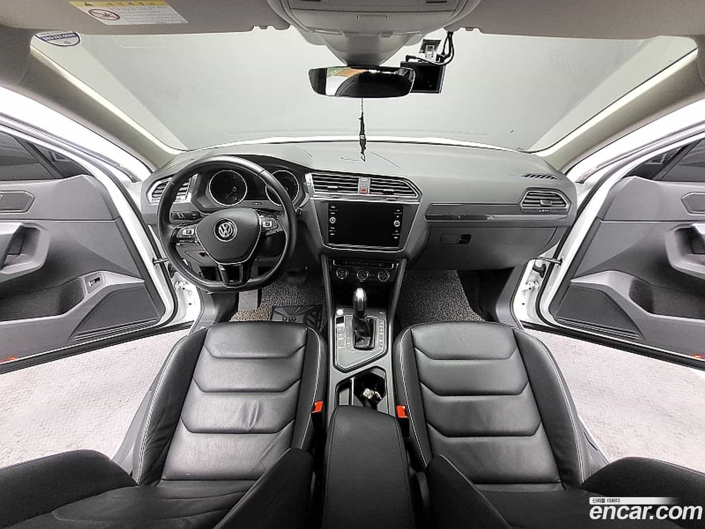 Tiguan Volkswagen 2019.11-INNER-007