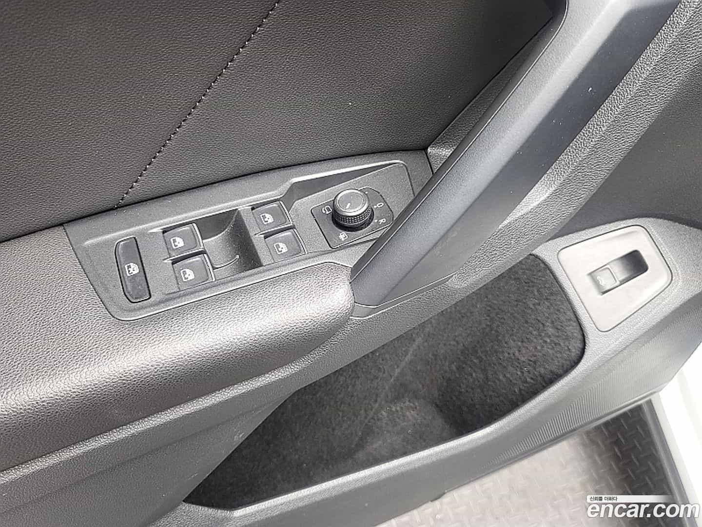 Tiguan Volkswagen 2019.11-OPTION-018