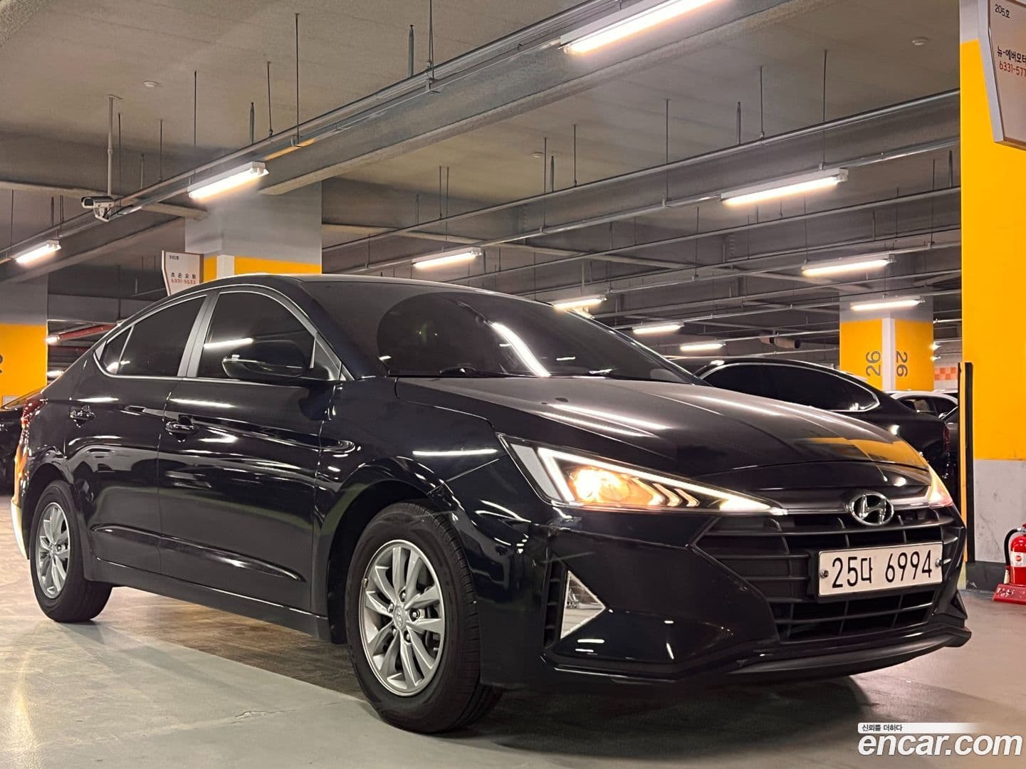 Main__Slider__Photo:AVANTE Hyundai 2018.11-0