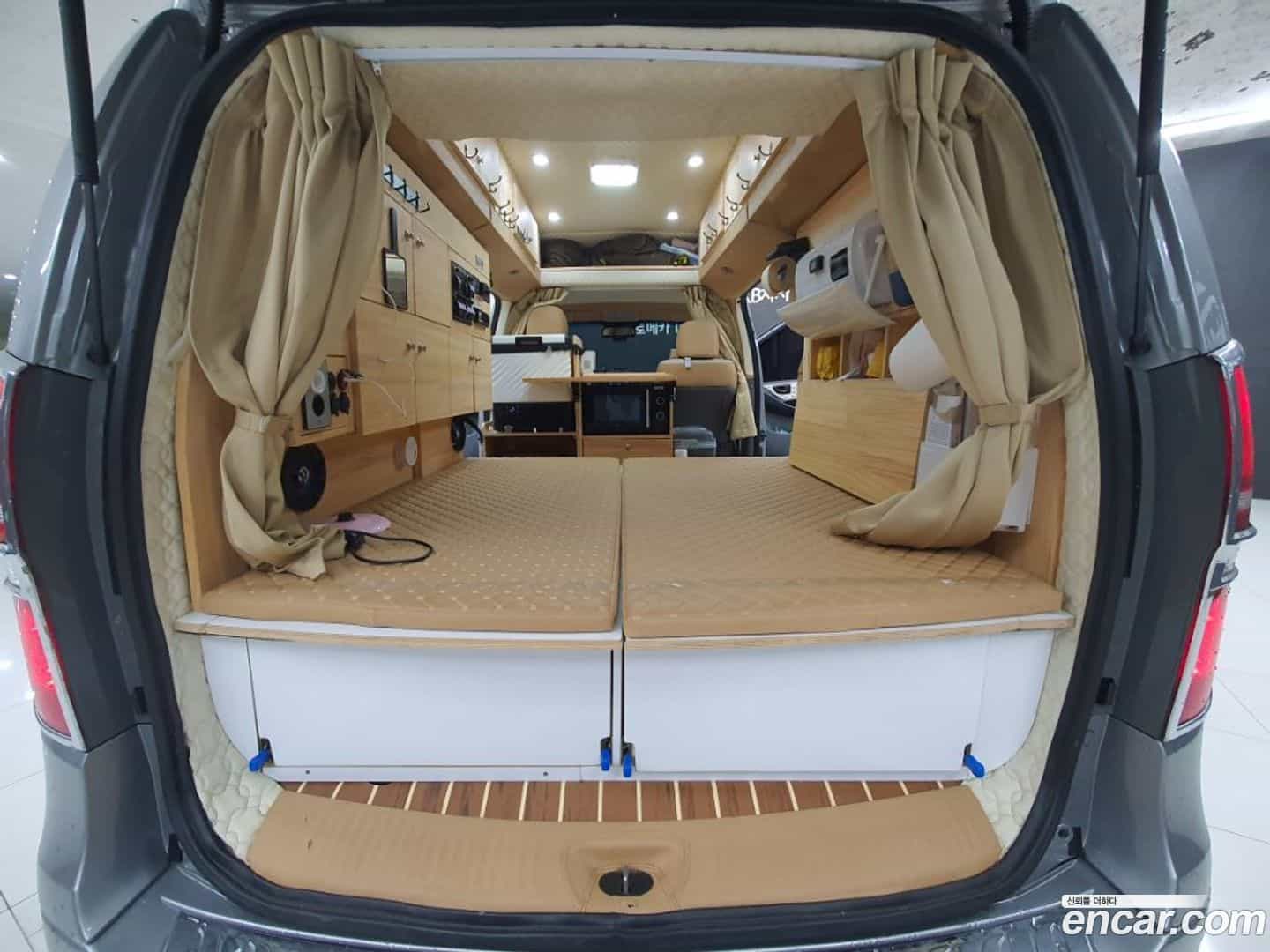 Starex Hyundai 2019.1-OPTION-021