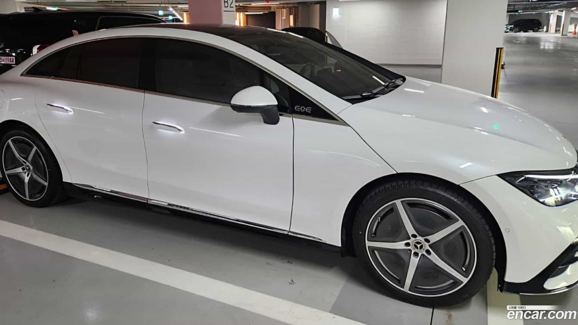 EQE Mercedes-Benz 2023.10-OUTER-002